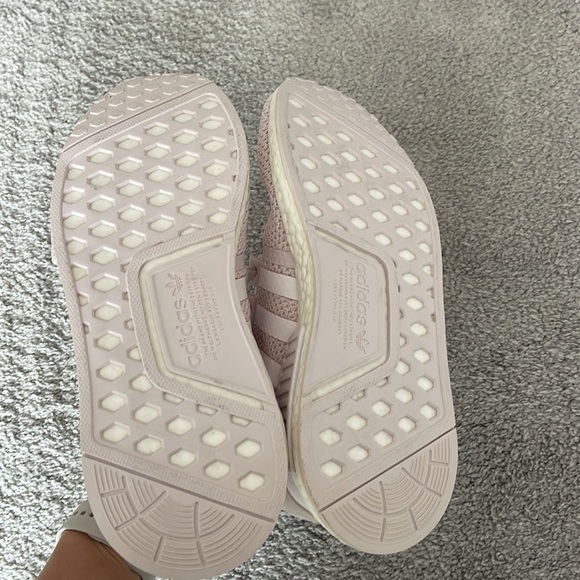 Adidas NMD R1 - Picture 3 of 4